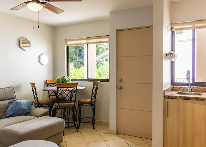 Сasa de vacaciones Tropical 2nd Floor With Rooftop Coco