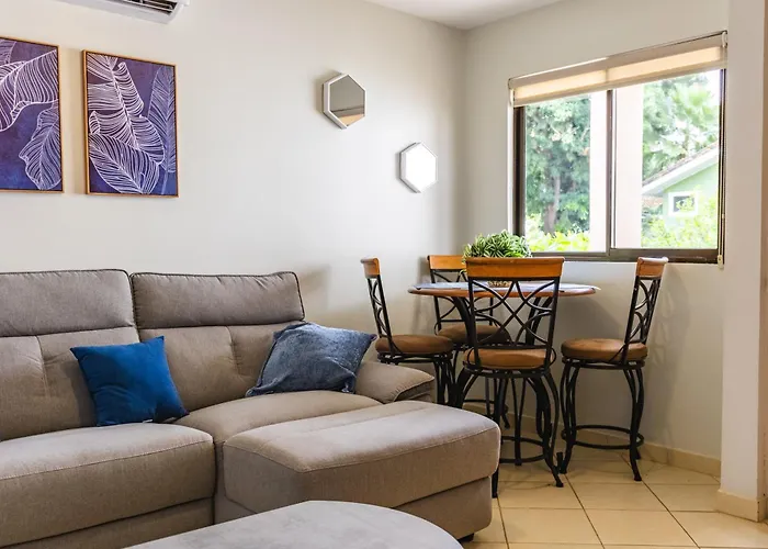 Tropical 2nd Floor With Rooftop Сasa de vacaciones Coco