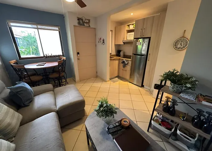 Tropical 2nd Floor With Rooftop Hébergement de vacances Coco